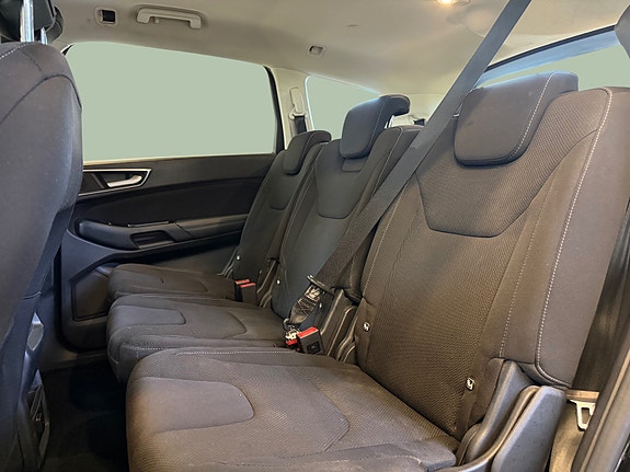 Ford S-MAX 11 of 30