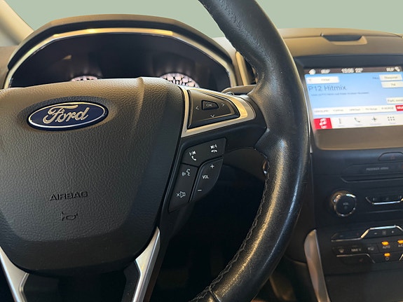 Ford S-MAX 25 of 30