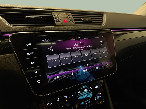 Skoda Superb 28 of 30