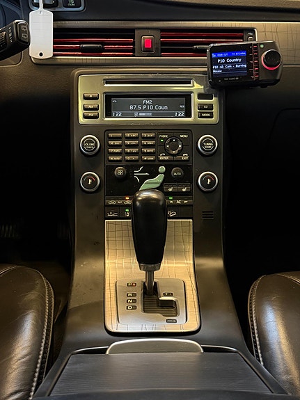 Volvo XC70 27 of 30