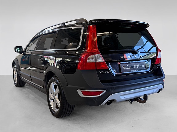 Volvo XC70 6 of 30