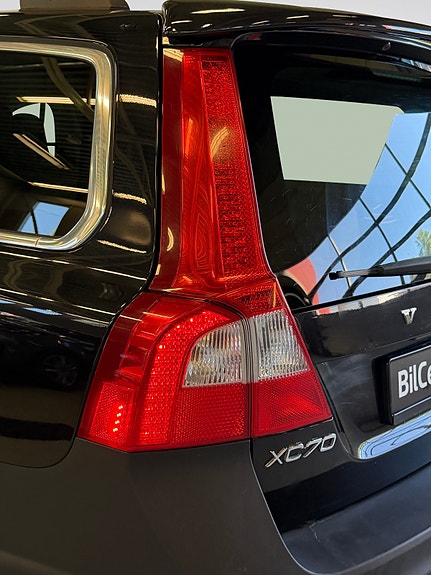 Volvo XC70 16 of 30