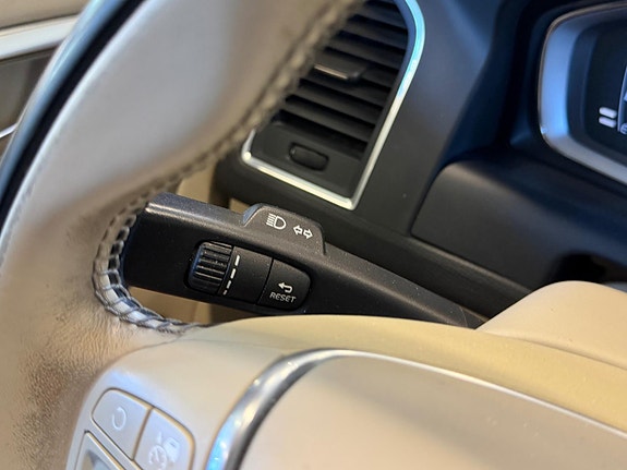 Volvo XC60 28 of 30