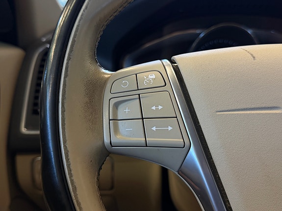 Volvo XC60 26 of 30