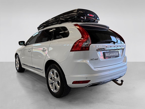 Volvo XC60 6 of 30