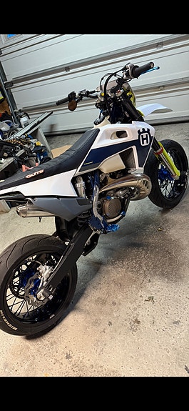Husqvarna TE 300i 12 of 13