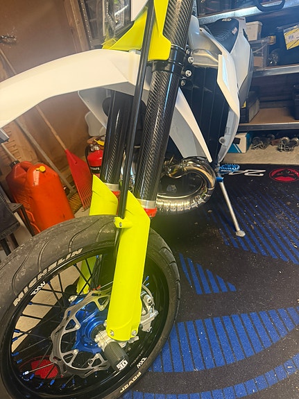 Husqvarna TE 300i 13 of 13