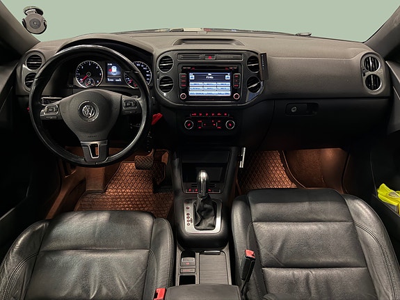 Volkswagen Tiguan 15 of 30