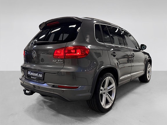 Volkswagen Tiguan 4 of 30