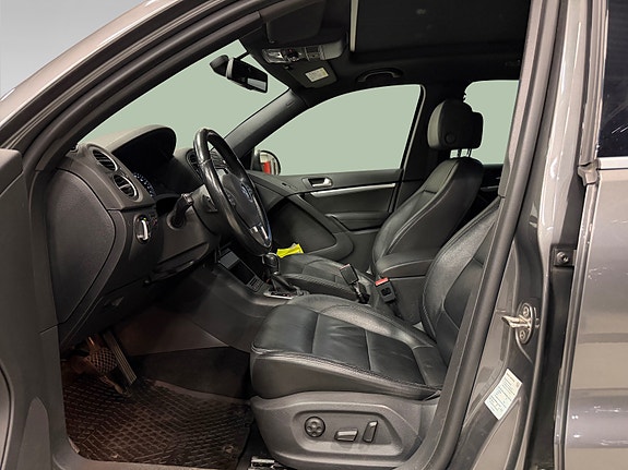 Volkswagen Tiguan 9 of 30