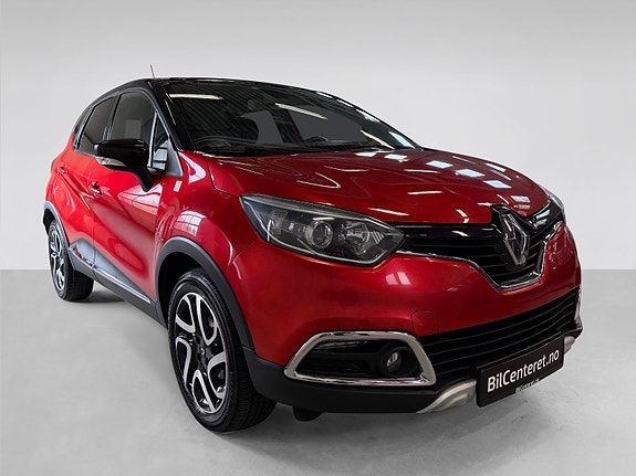 Renault Captur 3 of 26