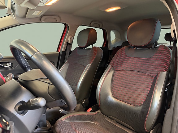 Renault Captur 10 of 26