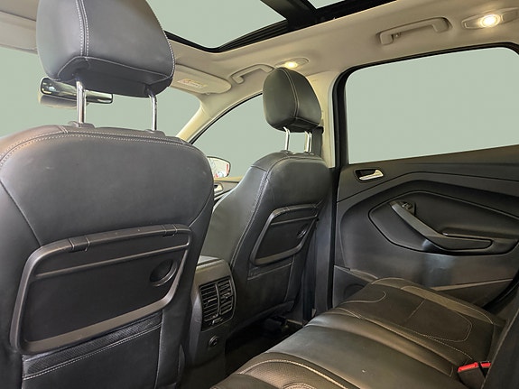 Ford Kuga 13 of 29