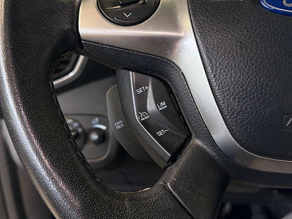 Ford Kuga 21 of 29