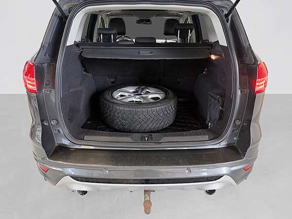 Ford Kuga 27 of 29