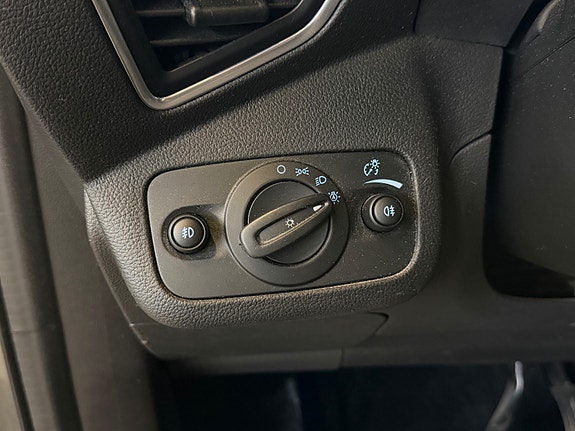Ford Kuga 24 of 29
