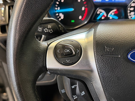 Ford Kuga 22 of 29
