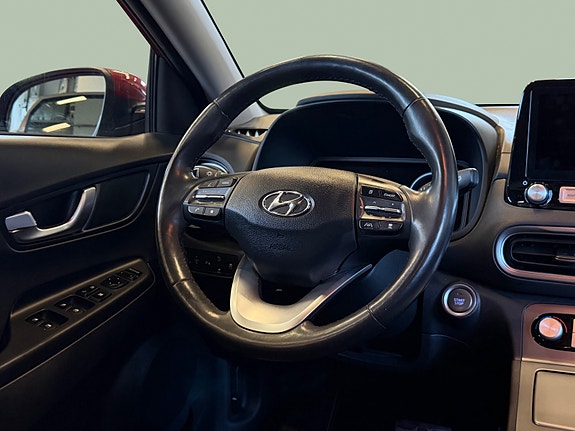 Hyundai Kona 15 of 30