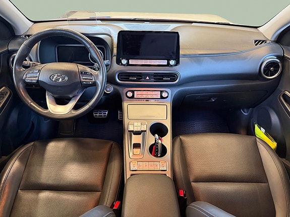 Hyundai Kona 13 of 30