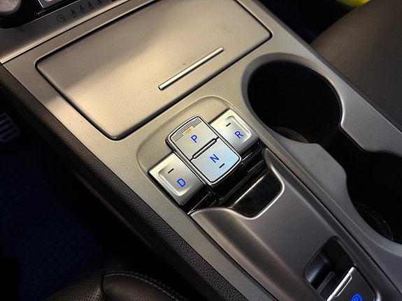 Hyundai Kona 23 of 30
