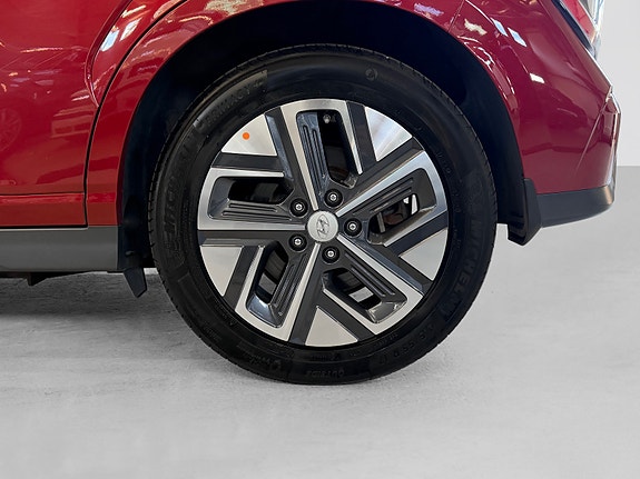 Hyundai Kona 7 of 30