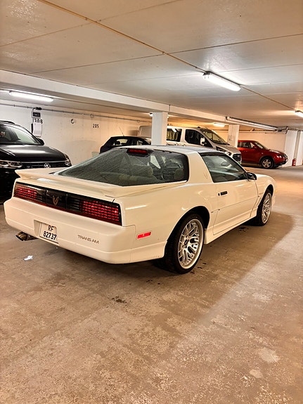 Pontiac Trans Am 18 of 20