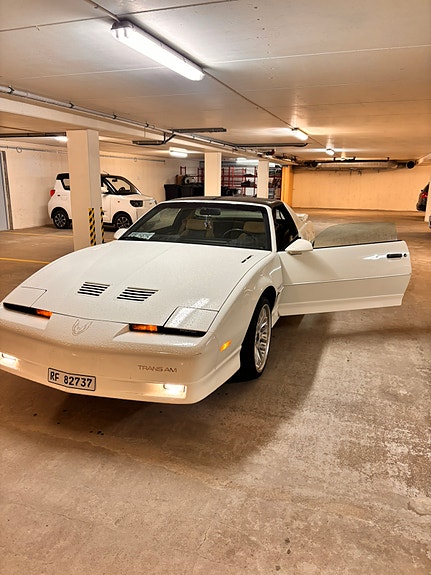 Pontiac Trans Am 11 of 20