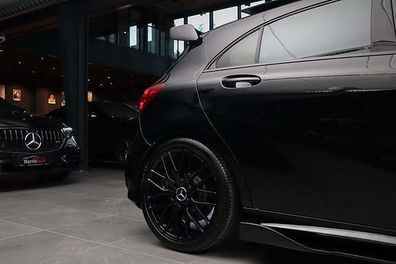 Mercedes-Benz A45 27 of 30
