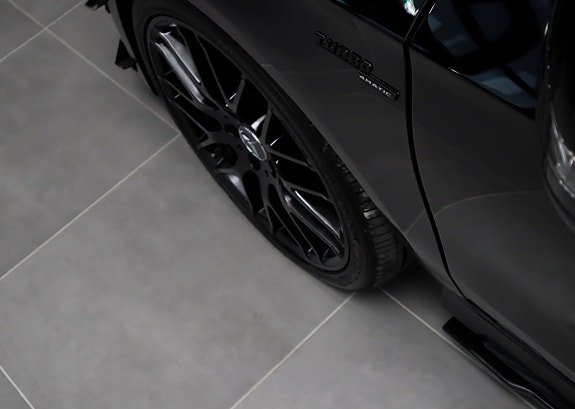 Mercedes-Benz A45 17 of 30