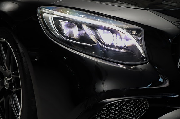 Mercedes-Benz S63 23 of 30