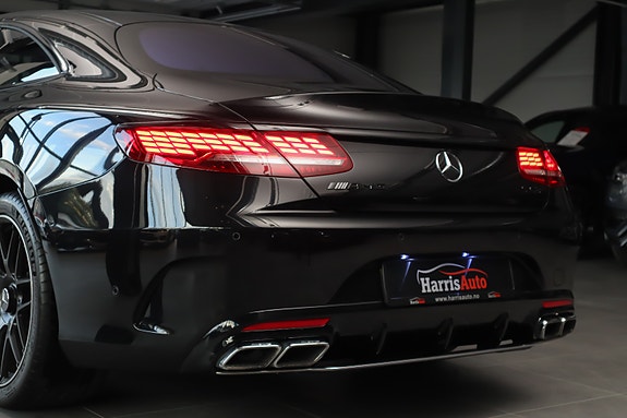 Mercedes-Benz S63 13 of 30
