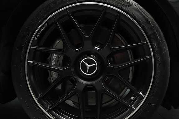 Mercedes-Benz S63 29 of 30