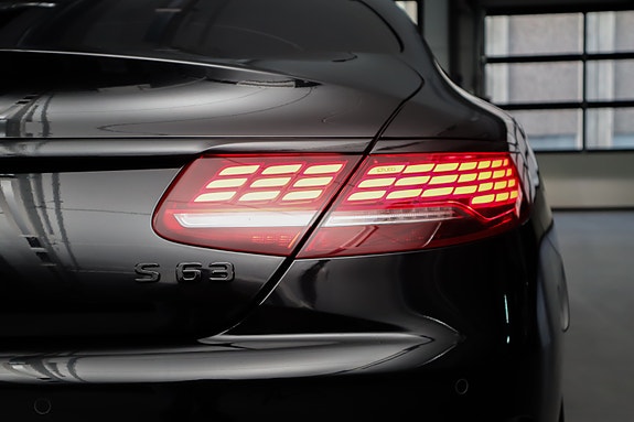 Mercedes-Benz S63 16 of 30