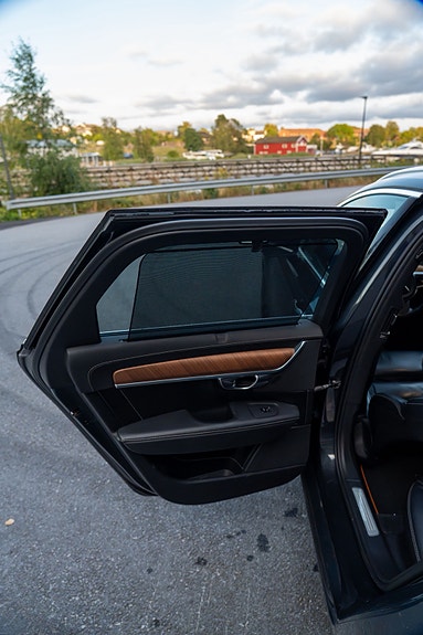 Volvo V90 17 of 30