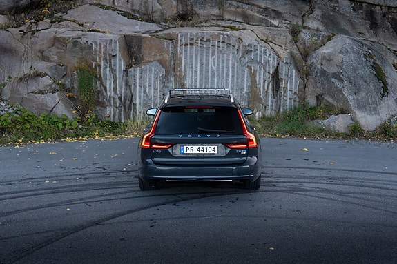 Volvo V90 5 of 30
