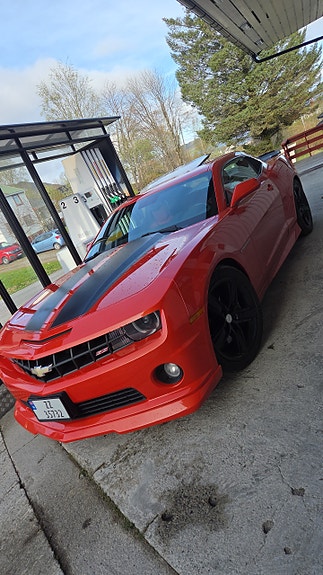 Chevrolet Camaro 13 of 21