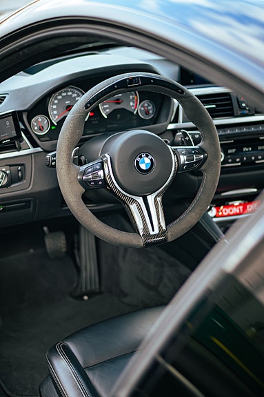 BMW M4 22 of 27