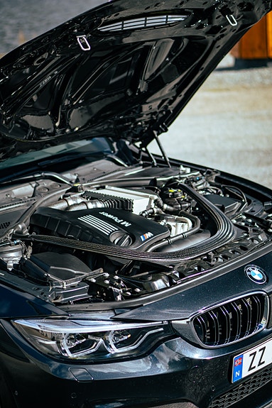 BMW M4 11 of 27