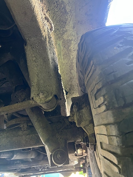 Nissan Patrol 11 of 16