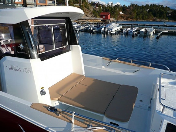 Jeanneau Merry Fisher 755 Marlin – Yamaha 175 hk 2020 – 5 sitteplasser inne 9 of 13