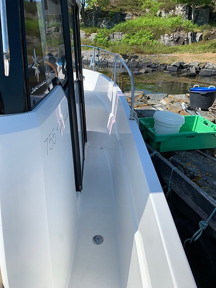 Jeanneau Merry Fisher 755 Marlin – Yamaha 175 hk 2020 – 5 sitteplasser inne 7 of 13