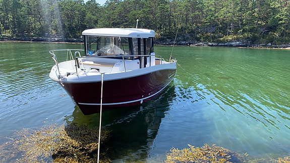 Jeanneau Merry Fisher 755 Marlin – Yamaha 175 hk 2020 – 5 sitteplasser inne 3 of 13