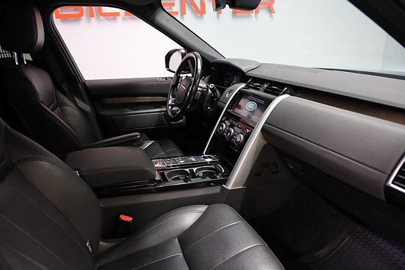 Land Rover Discovery 10 of 13