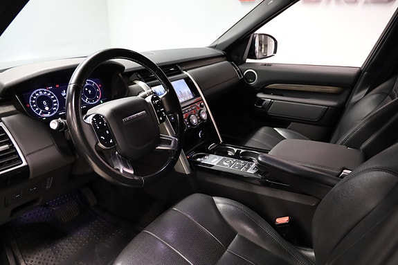 Land Rover Discovery 8 of 13