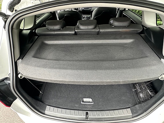 BMW 225xe 21 of 30