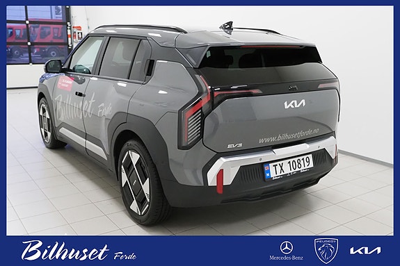 Kia EV3 2 of 22