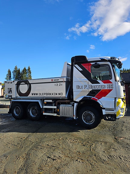 Mercedes-Benz AROCS 6x4 14 of 30
