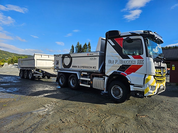 Mercedes-Benz AROCS 6x4 4 of 30