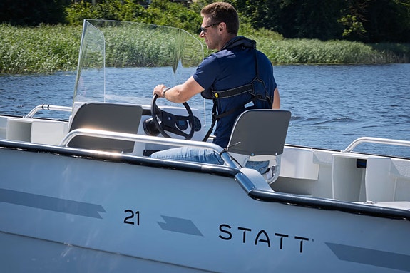 STATT 21 m/Yamaha F50 hk 9 of 18