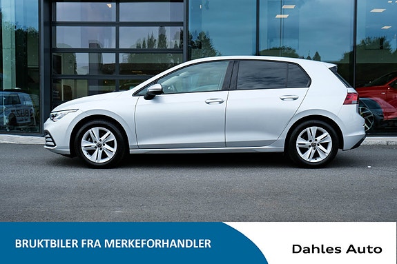 Volkswagen Golf VIII 10 of 28